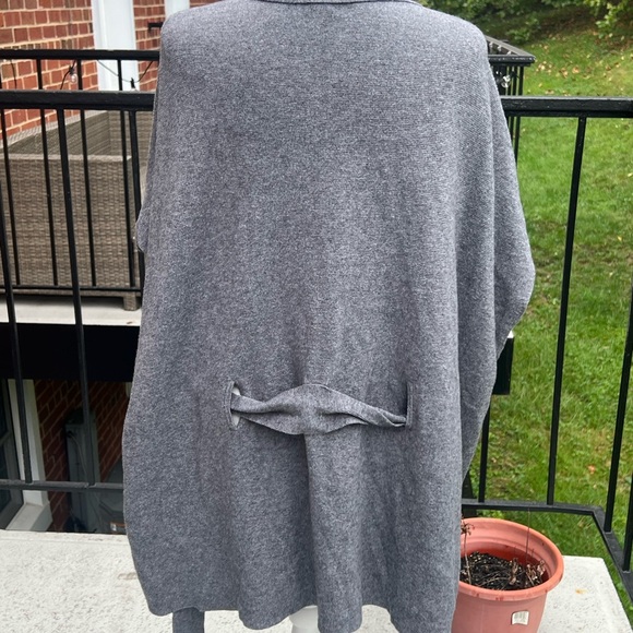 Banana Republic Cardigan Sweater Short Sleeve Belt Tunic - M/L - Picture 6 of 7